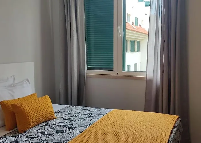 Comfy In The Heart Of *